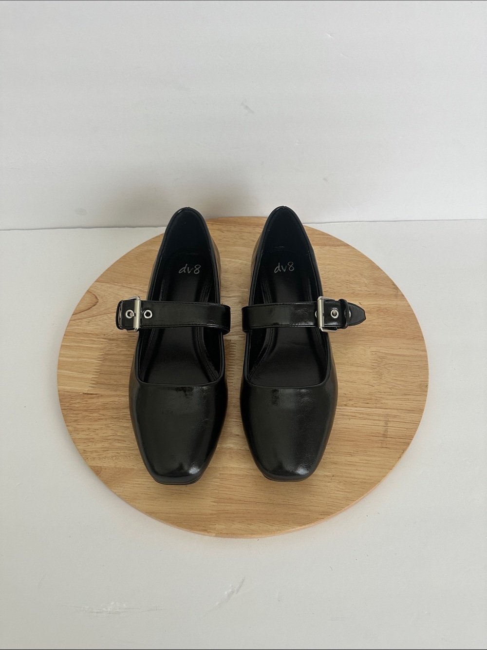DV8 Marry Womens Pointed Closed Toe Mary Jane Shoes